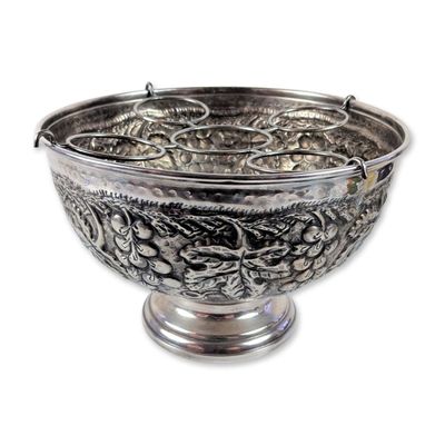 International Silver Co. Repousse Silver Plated Rose Bowl