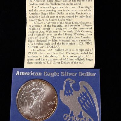 1997 US American Eagle 1 Oz Fine Silver Dollar in Littleton Coin Company Presentation