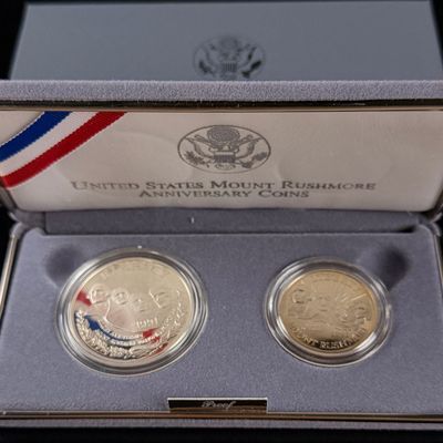 A Pair of 1991-S US Mount Rushmore Anniversary Proof Coins