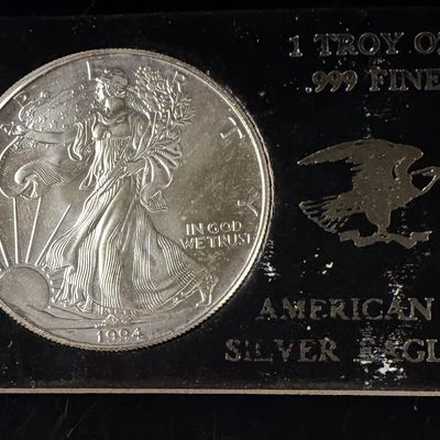 1994 United States American Silver Eagle One Ounce Silver Bullion Coin