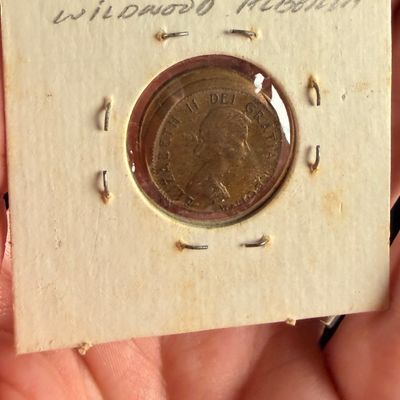 Canada 1962 1-Cent Bronze Coin, Off-Center Strike Error