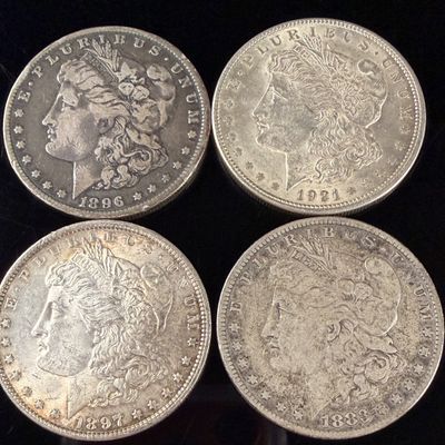 A Collection of US Morgan Silver Dollars