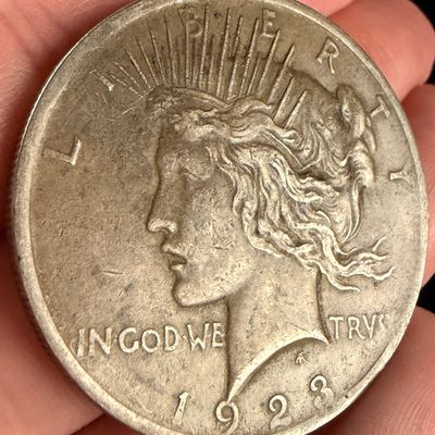 1923 US Silver Peace Dollar
