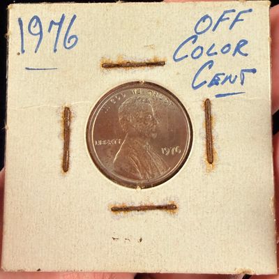 US 1976 Lincoln Memorial Cent, Off-Color