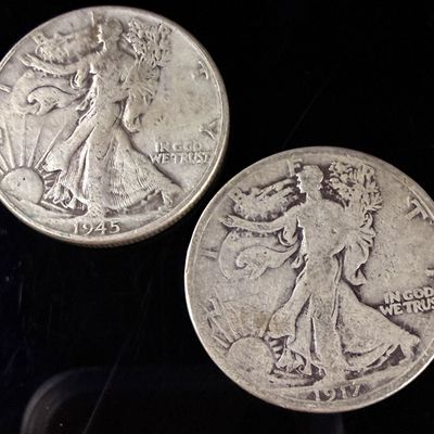 A Pair of US Walking Liberty Silver Half Dollars, 1917 and 1945