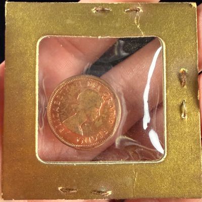 1962 Canada 1 Cent Bronze Coin with Reverse Rim Cud Mint Error