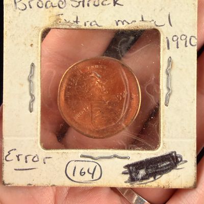 US 1990 Lincoln Memorial Cent Broadstruck Mint Error Coin