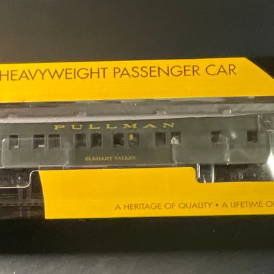 Sale Photo Thumbnail #55: K-Line by Lionel O-Scale NYC Elkhart Valley Pullman Heavyweight Observation Car 6-21174