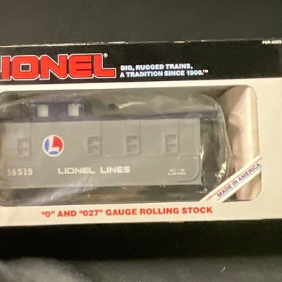 Sale Photo Thumbnail #30: Lionel Trains 6-16515 Lionel Lines Railscope Caboose with Lighted Interior in Original Box