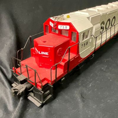 Sale Photo Thumbnail #85: Soo Line SD40-2 Diesel Locomotive Road Number 758 O Gauge