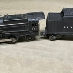 Sale Photo Thumbnail #123: A Pair of Vintage Lionel O-Gauge 2-6-4 Steam Locomotive and Tender
