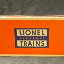 Sale Photo Thumbnail #2: Lionel Postwar O-Gauge No. 6415 Sunoco Triple-Dome Tank Car with Original Box