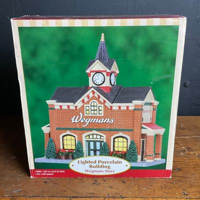 Sale Photo Thumbnail #173: Lemax Wegmans Grocery Store Lighted Porcelain Building 25476
