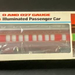 Sale Photo Thumbnail #49: Lionel 6-9557 Chicago and Alton Webster Groves Illuminated Passenger Car