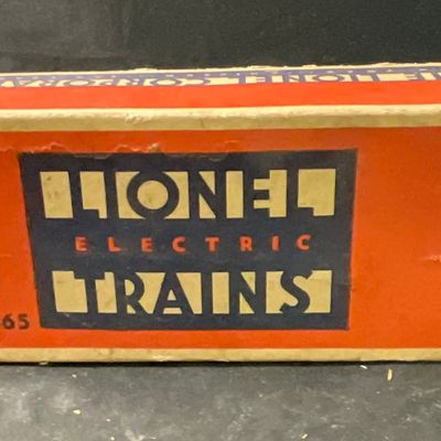 Sale Photo Thumbnail #8: Lionel No. 2465 Sunoco Tank Car with Original Box