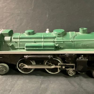 Sale Photo Thumbnail #125: Lionel 1224 O-Gauge 2-4-2 Christmas Steam Locomotive