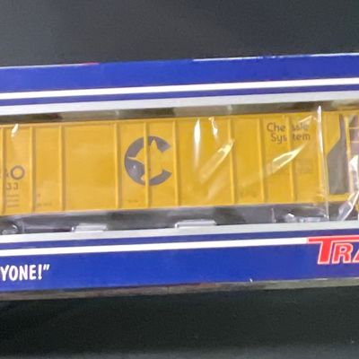 Sale Photo Thumbnail #57: Atlas O Trainman 3-Bay PS-2 Hopper Car Chessie System C and O Road Number 2133 3-Rail