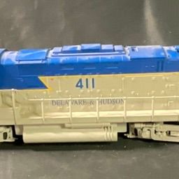 Sale Photo Thumbnail #73: Delaware and Hudson Alco C420 Diesel Locomotive, Road Number 411, attributed to Lionel