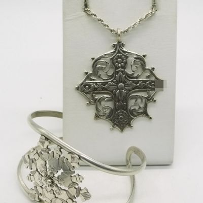 Sterling Snowflake Cuff & Cross Pendant Set