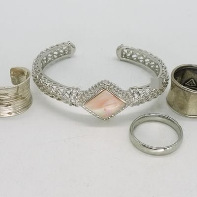 Pink Mother of Pearl Bracelet & Rings