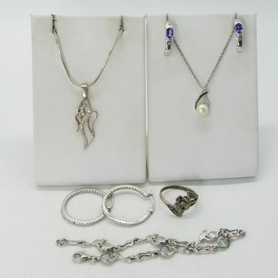 Mixed lot of Sterling Necklaces, Earrings & More