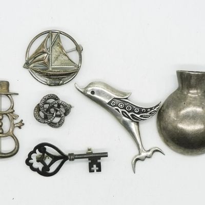 Six Sterling Brooches