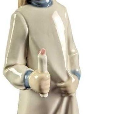 Vintage Rex Valencia Girl With Candle Figurine
