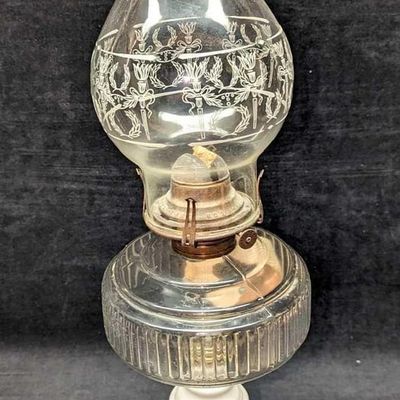 Vintage  No 2 Queen Anne Oil Lamp Milk Glass