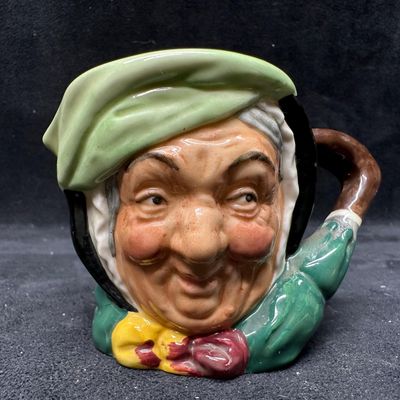 Royal Doulton Sairey Gamp D5528 Creamer Character Jug