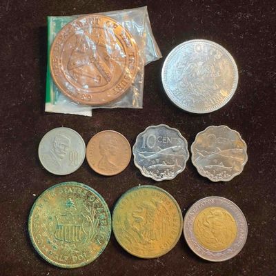 Assorted Lot of Coins Nine 9 Canada Bahamas Mexico US Coin Set