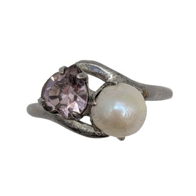 Signed Sterling Silver Pearlized Glass Rhinestone Heart Ring Size 7.25