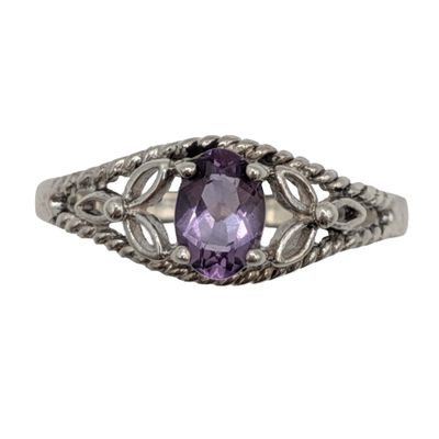 Avon Sterling Silver Amethyst Floral Ring Size 9.5