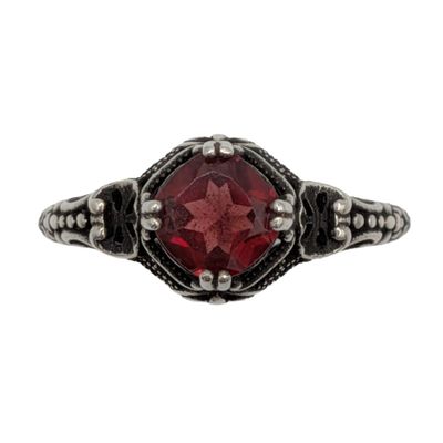 Sterling Silver Garnet Floral Solitaire Ring Size 8.25
