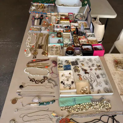 Sale Photo Thumbnail #2: Jewelry
