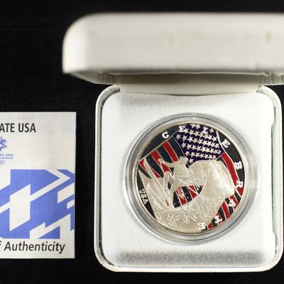 Sale Photo Thumbnail #403: SALTLAKE WINTER GAMES 1 OZ .999 SILVER ROUND