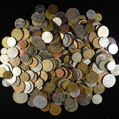Sale Photo Thumbnail #306: 5 LBS FOREIGN COINS