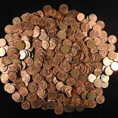 Sale Photo Thumbnail #130: (500) CANADIAN CENTS
