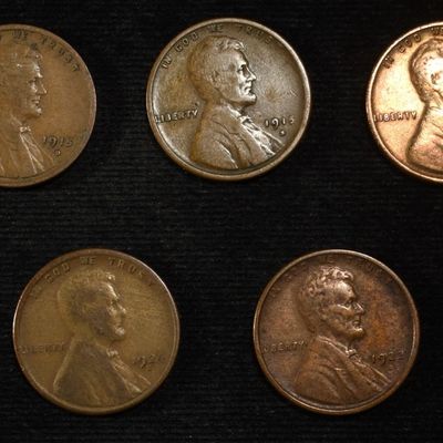 Sale Photo Thumbnail #157: 9 NICE EARLY SEMIKEY WHEAT CENTS