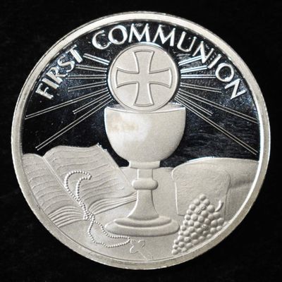 Sale Photo Thumbnail #401: FIRST COMMUNION 1 OZ .999 SILVER ROUND