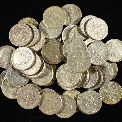 Sale Photo Thumbnail #138: (50) 90% SILVER ROOSEVELT DIMES