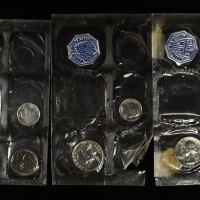 Sale Photo Thumbnail #120: (5) 1957 PARTIAL MINT SETS