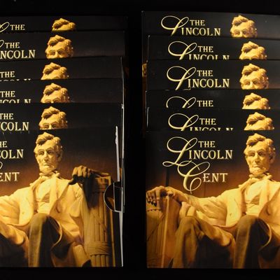 (12) 2009 THE LINCOLN CENT ISSUE #3