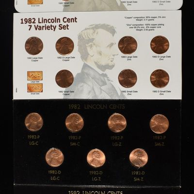 (4) 1982 LINCOLN CENT 7 VARIETY SETS