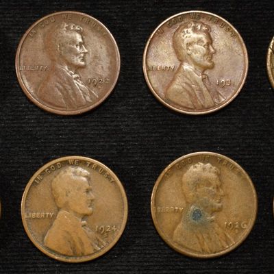 8 NICE EARLY SEMIKEY WHEAT CENTS