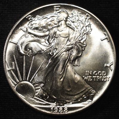 1988 AMERICAN SILVER EAGLE