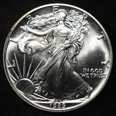 1989 AMERICAN SILVER EAGLE