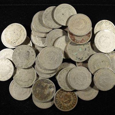 (40) 'V' NICKELS