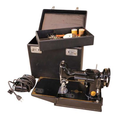 Sale Photo Thumbnail #275: Vintage Singer 221 Centennial Sewing Machine Case s/n AJ37123