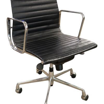 Sale Photo Thumbnail #130: MCM Knoll Style Black Leather Chrome Swivel Chair