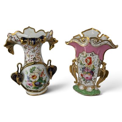 Sale Photo Thumbnail #251: Two Associated Old Paris Porcelain Vases